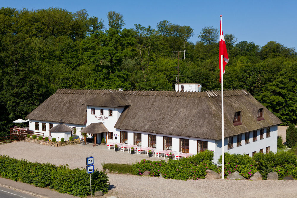 Hotel Bromolle Kro Jyderup Exterior foto